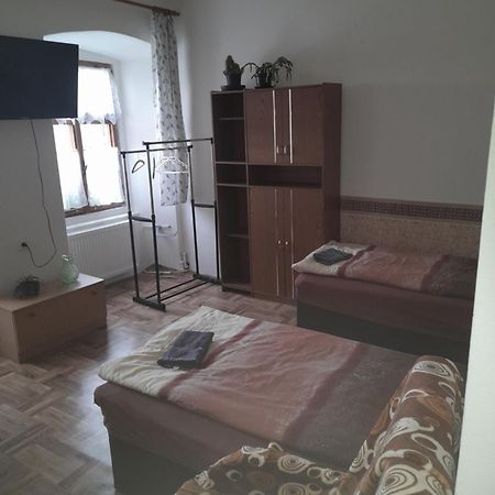 Penzion Sklarska Hospoda Chřibská Exterior foto