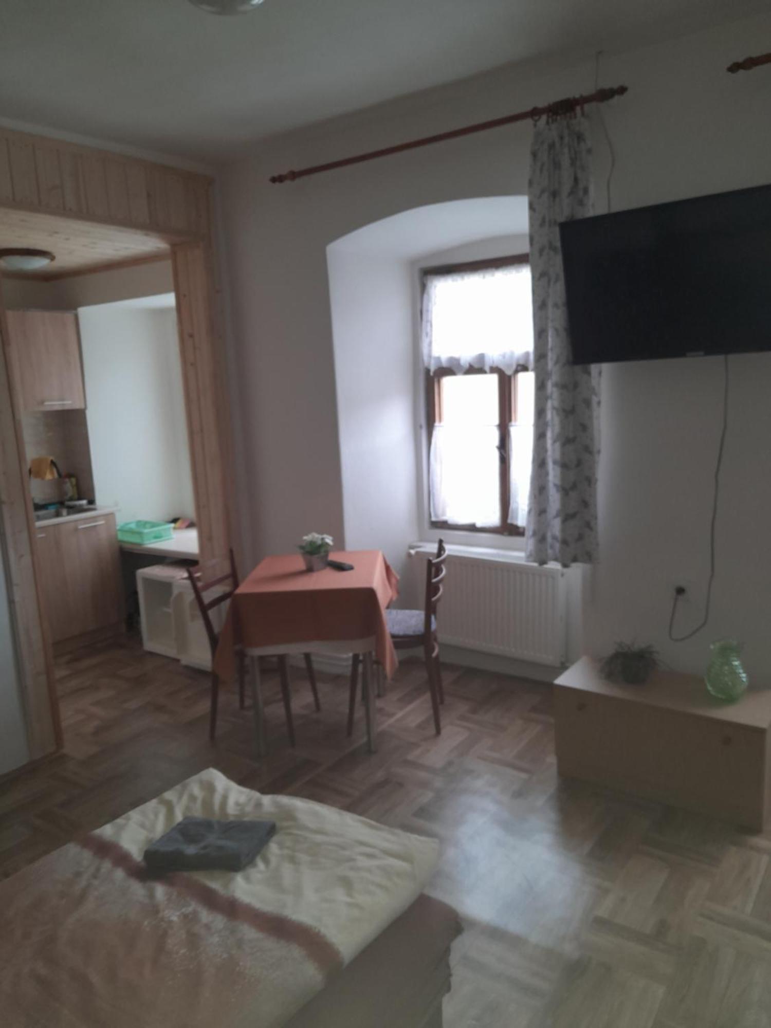 Penzion Sklarska Hospoda Chřibská Exterior foto
