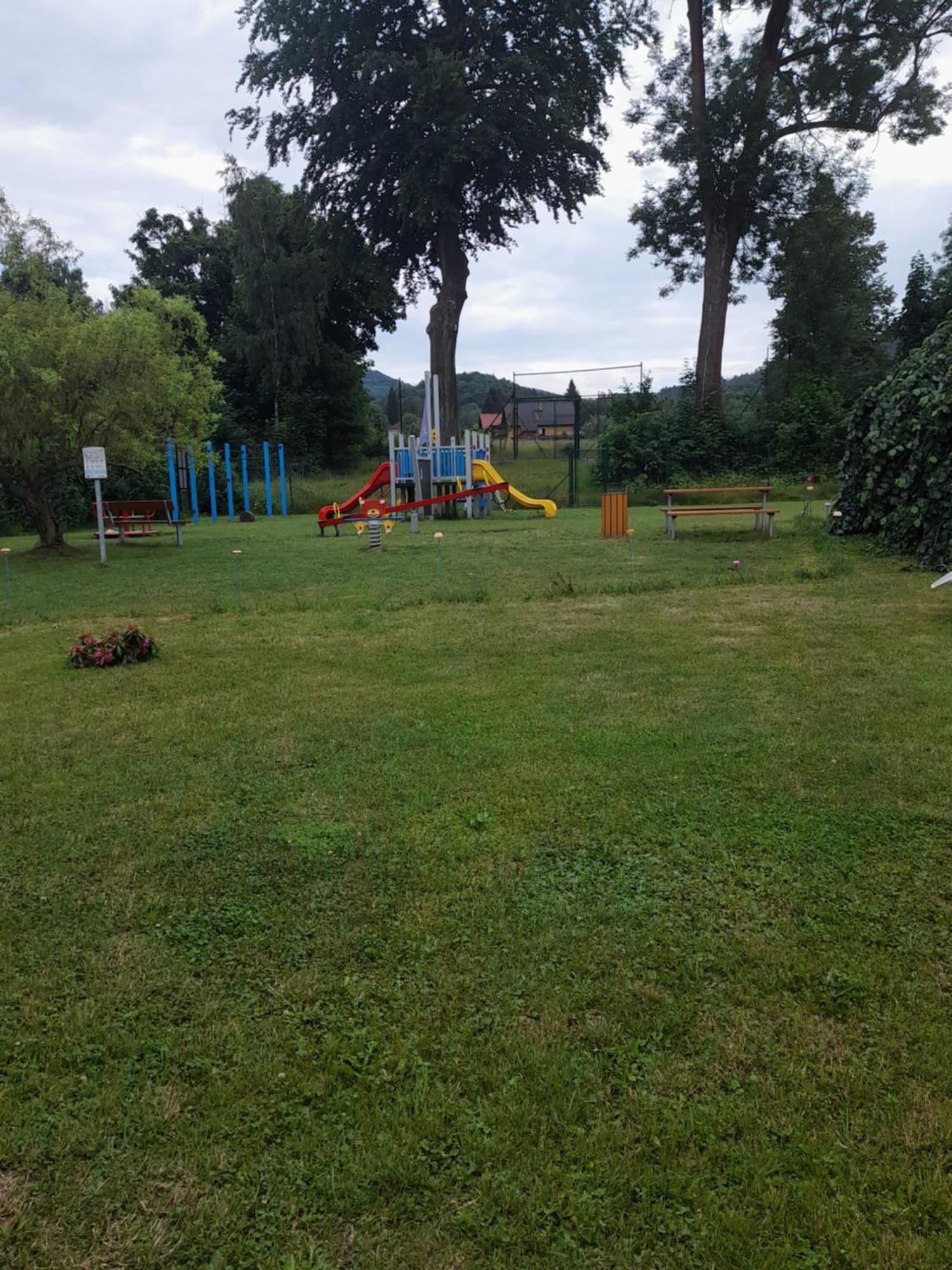 Penzion Sklarska Hospoda Chřibská Exterior foto