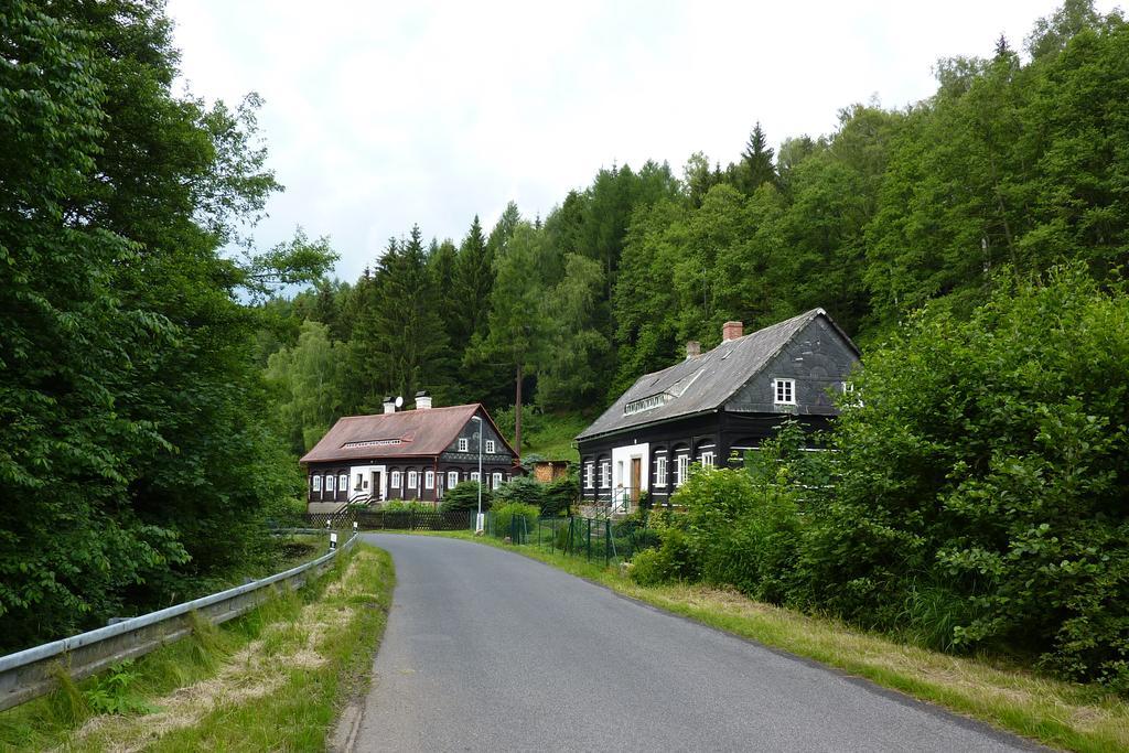 Penzion Sklarska Hospoda Chřibská Exterior foto