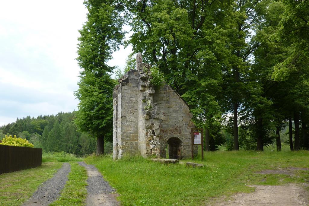 Penzion Sklarska Hospoda Chřibská Exterior foto