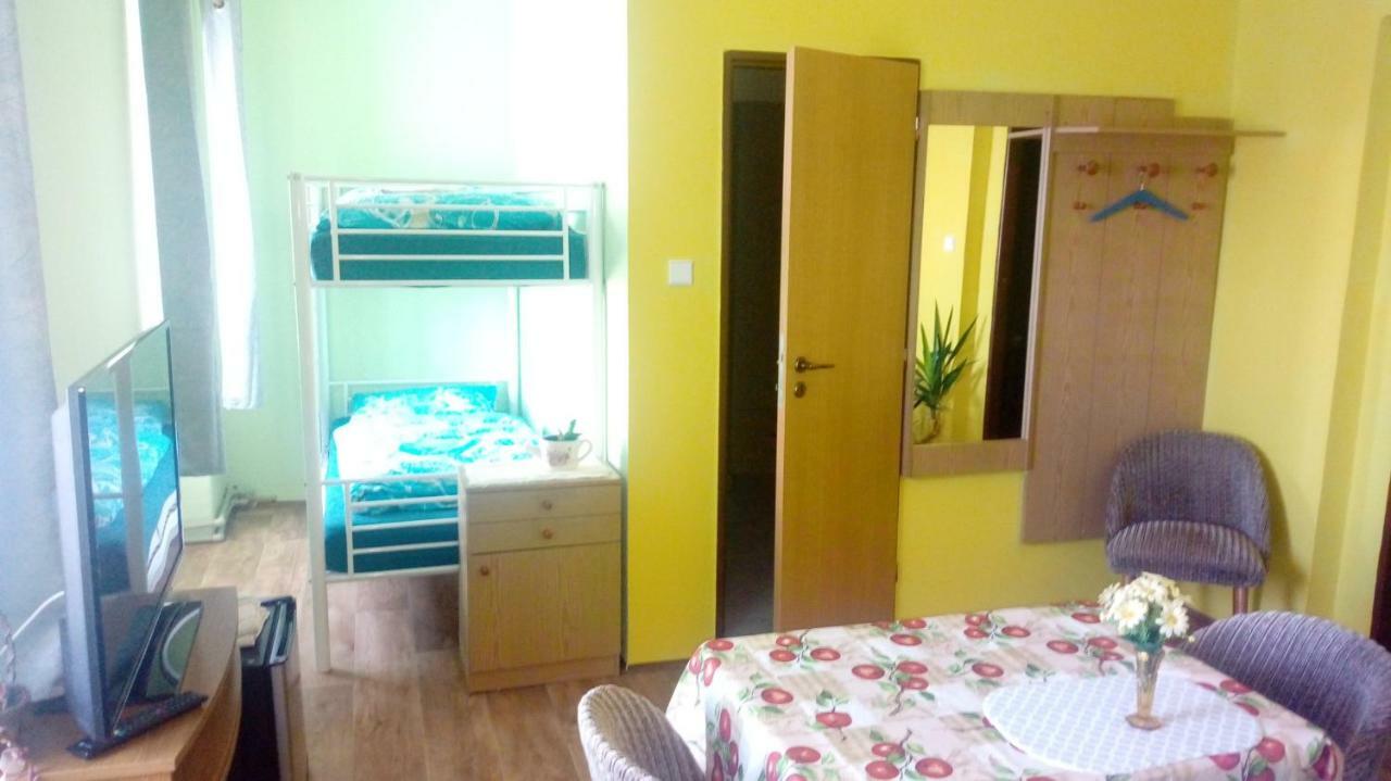 Penzion Sklarska Hospoda Chřibská Exterior foto