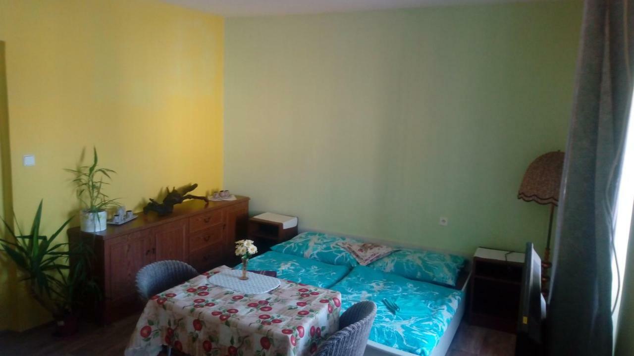 Penzion Sklarska Hospoda Chřibská Exterior foto