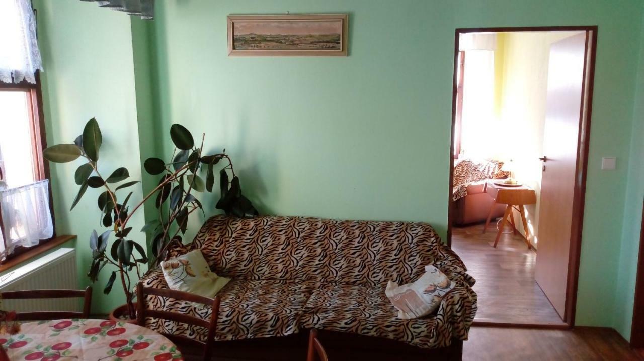 Penzion Sklarska Hospoda Chřibská Exterior foto